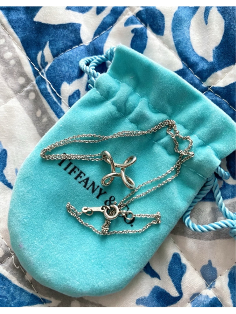 Tiffany & Co. Small Infinity Cross Necklace Sterling Silver Pendant - Picture 2 of 3